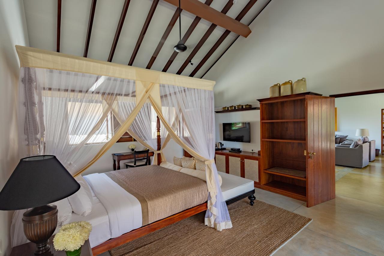 Taru Villas The Long House - Бентота Экстерьер фото
